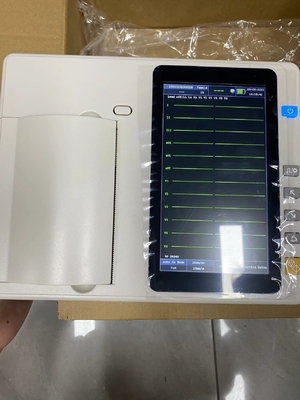 Máquina de ECG digital de seis canales con almacenamiento y grabación de datos internos/externos