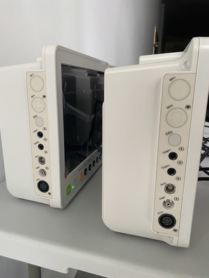 Monitoreo de signos vitales médicos de carcasa de plástico profesional China Monitoreo de pacientes de múltiples parámetros