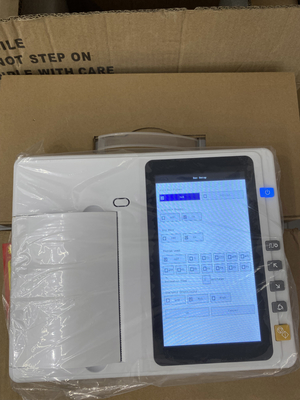 Máquina portátil de ECG de 3/6 canales para el hospital