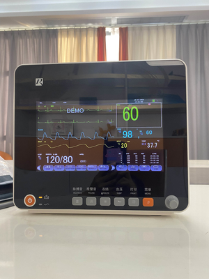 Monitoreo de pacientes de parámetros múltiples con ECG Resp SpO2 Nibp Temp y soporte móvil OEM disponible