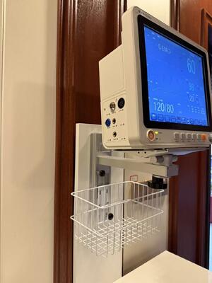 Soporte de pared compatible con el monitor de pacientes del arco iris soporte opcional para el monitor IMEC de Mindray