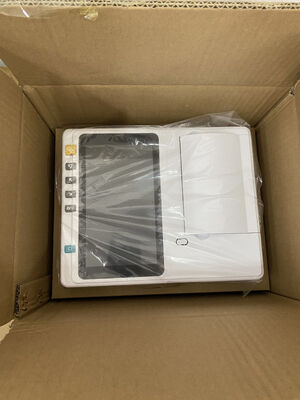 Máquina de ECG digital de 6 canales con pantalla táctil de 7 pulgadas e impresora de matriz térmica para hospitales y clínicas