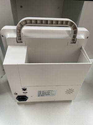 Monitoreo portátil junto a la cama con ECG SPO2 NIBP TEMP RESP Opcional ETCO2-clase II 1 año de garantía